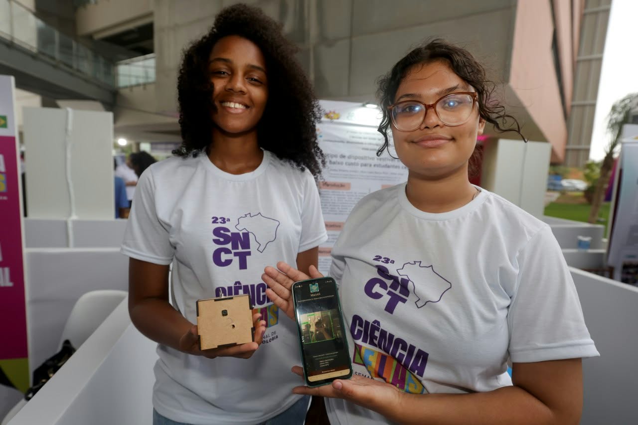 Protagonismo feminino e inovação marcam a abertura da 23ª Semana Nacional de Ciência e Tecnologia na Bahia
